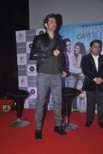 Hrithik Roshan at Sharafat Gayi Tel Lene in Cinemax, Mumbai on 14th Nov 2014